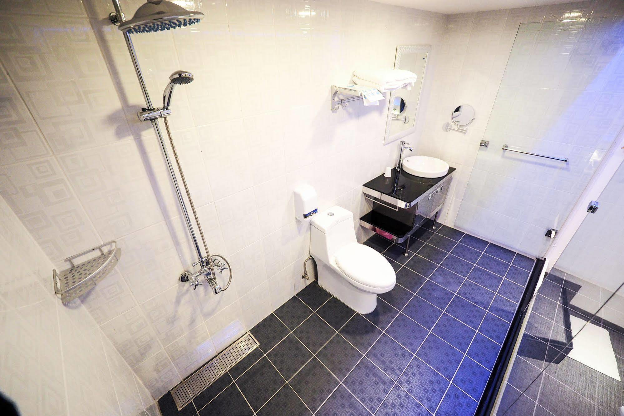 Galaxia Business Hotel Tajcshung Kültér fotó