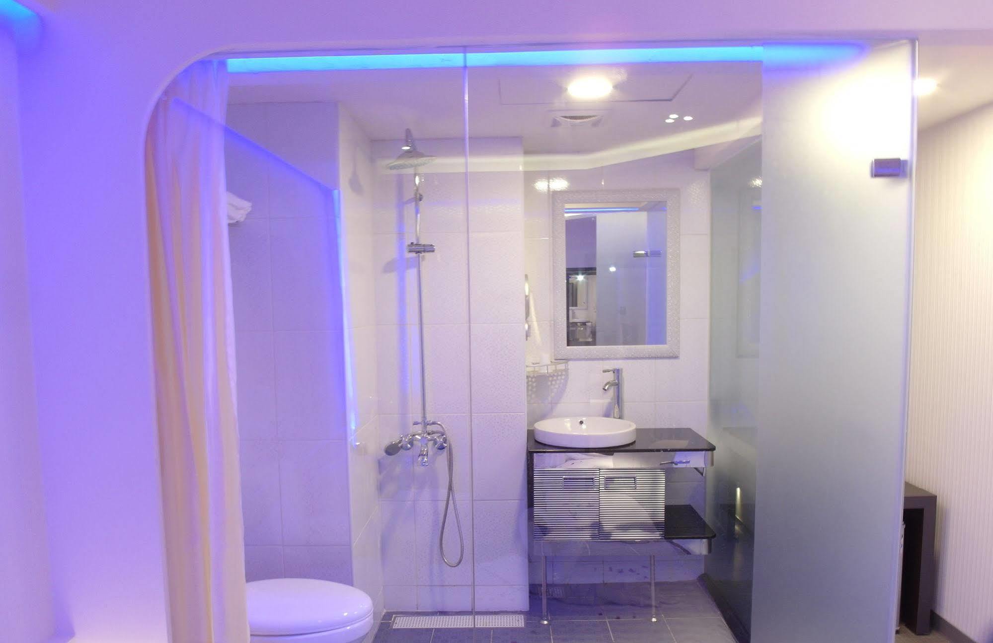 Galaxia Business Hotel Tajcshung Kültér fotó